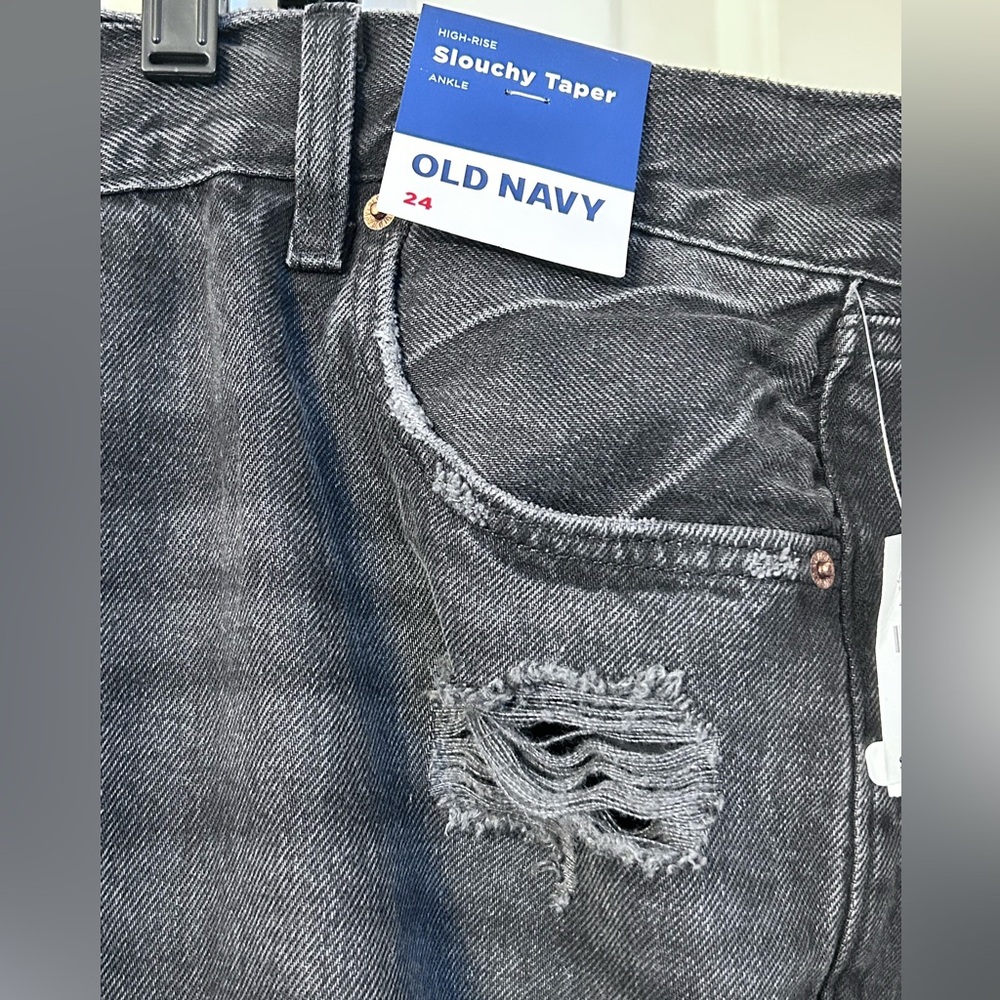 NWT Old Navy distressed high rise slouchy tapered ankle jeans, plus size 24 - Picture 4 of 9
